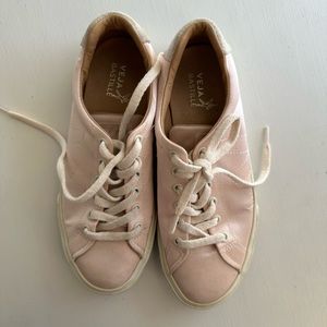 Used Veja sneakers, pink